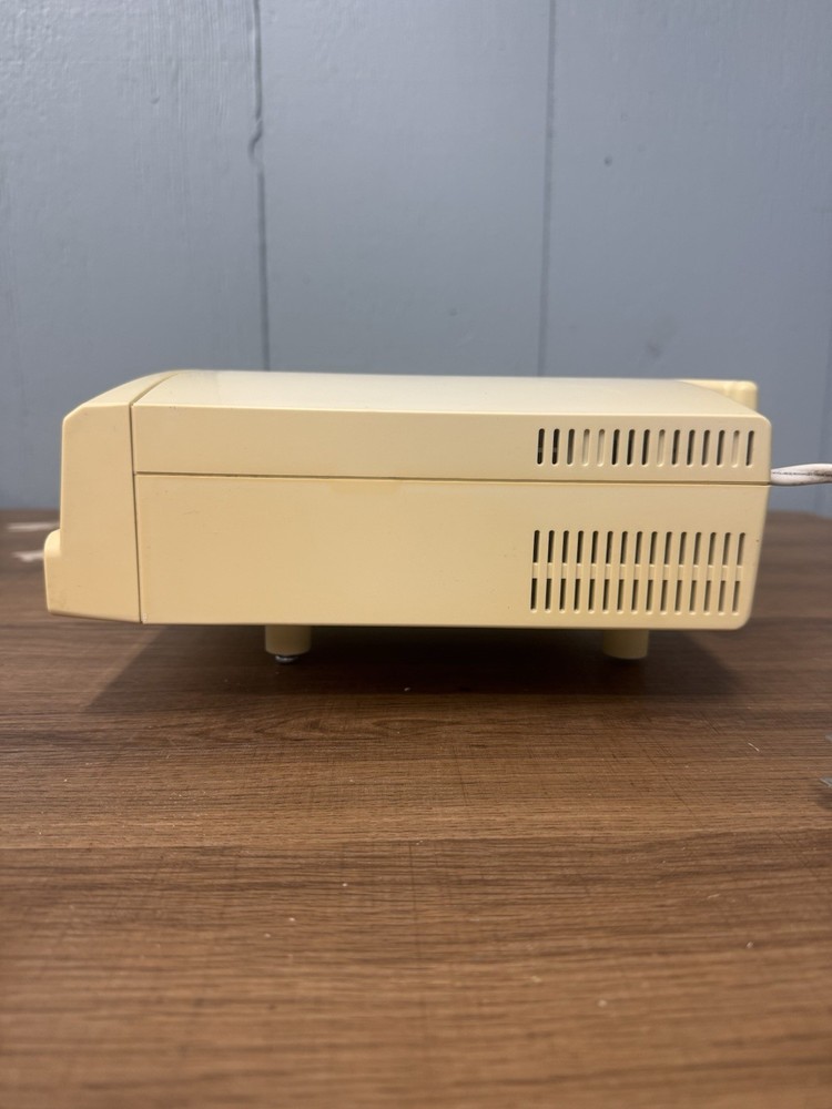 Sony ICF-CD523 Under Cabinet Clock Radio CD Player Kitchen Spacemaker