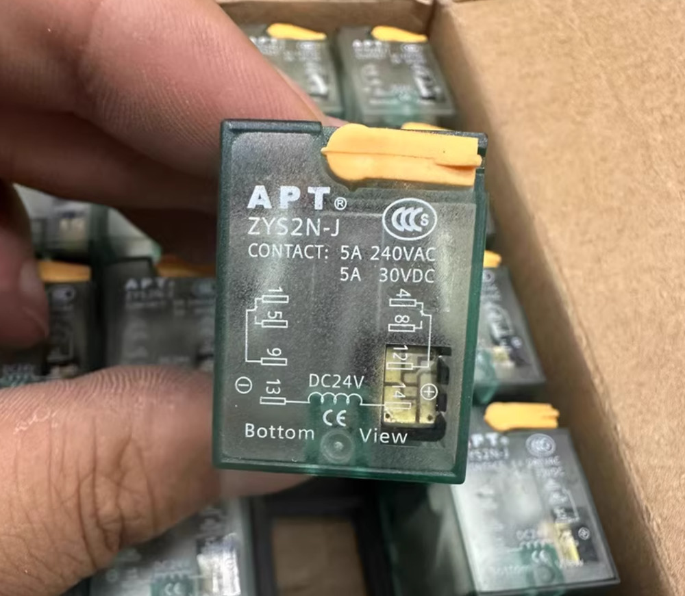 1PC NEW SIEMENS Intermediate Relay ZYS2N-J DC24V #LL