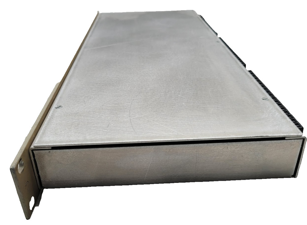 2X LOGITK ELECTRONICS SYSTEM 10X2 STEREO SWITC PRE-10S