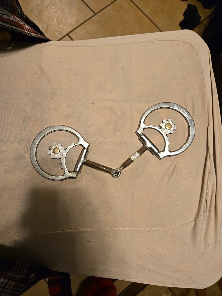 Horse Tack - 5” Etched Silver Western D Ring Snaffle Bit