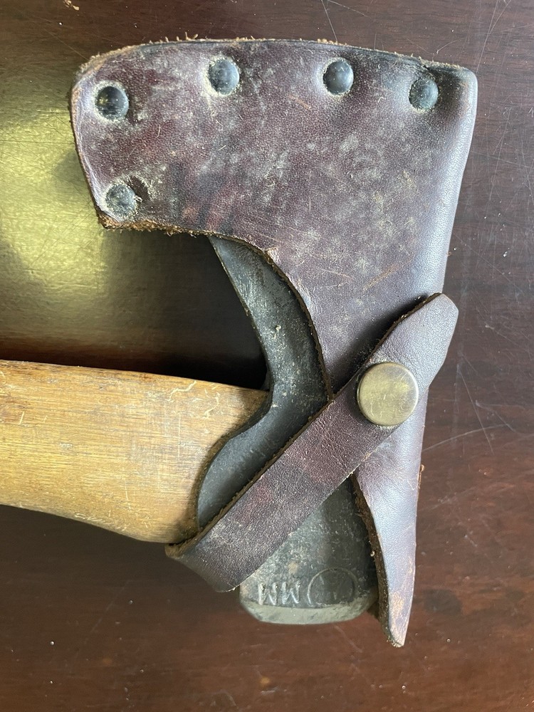 gransfors bruks AB axe with sheath