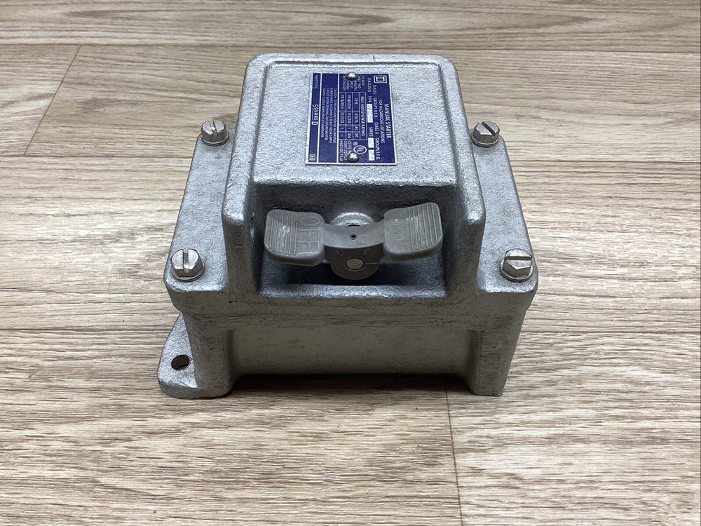 FR-1 MANUAL STARTER SQUARE D SER. A #805B86PR3*CO