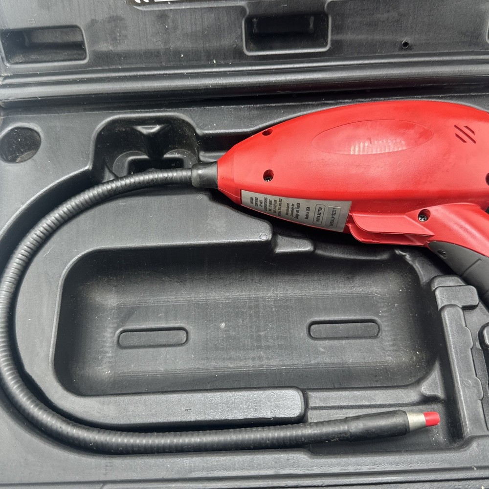 Snap-On Electronic Leak Detector ACT730 with Case