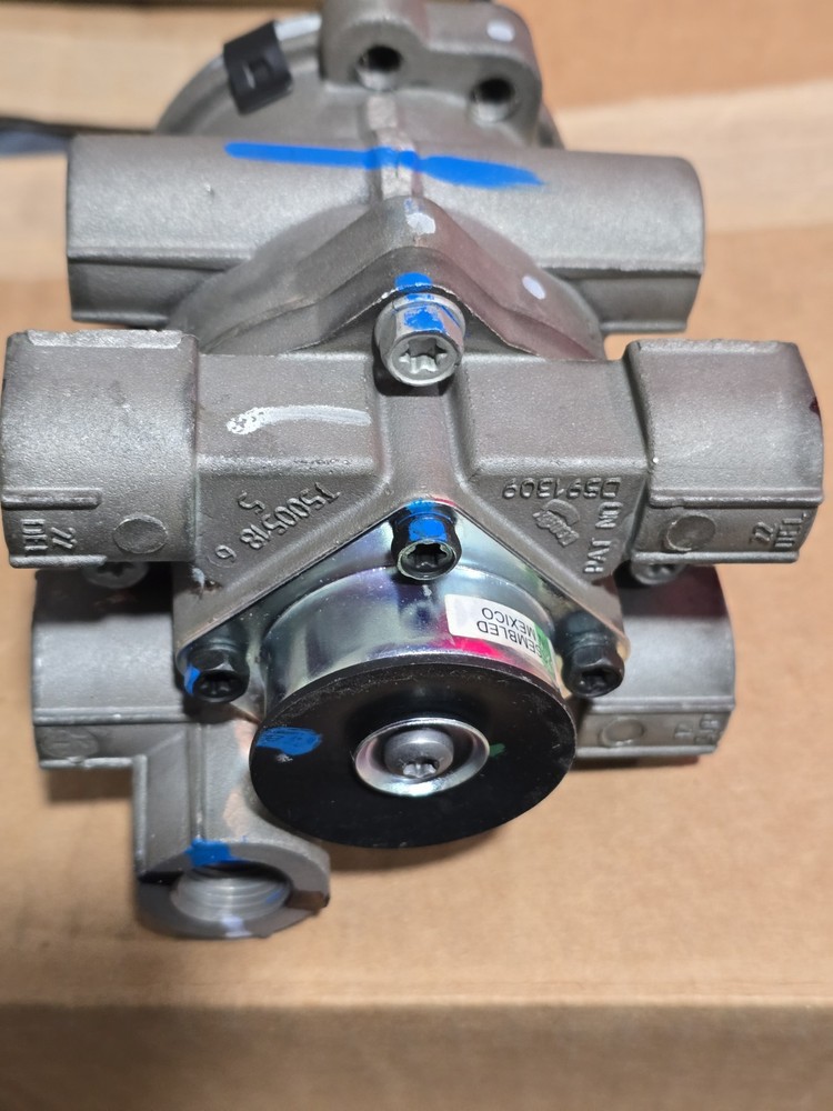 Bendix Foot Brake Valve 800629