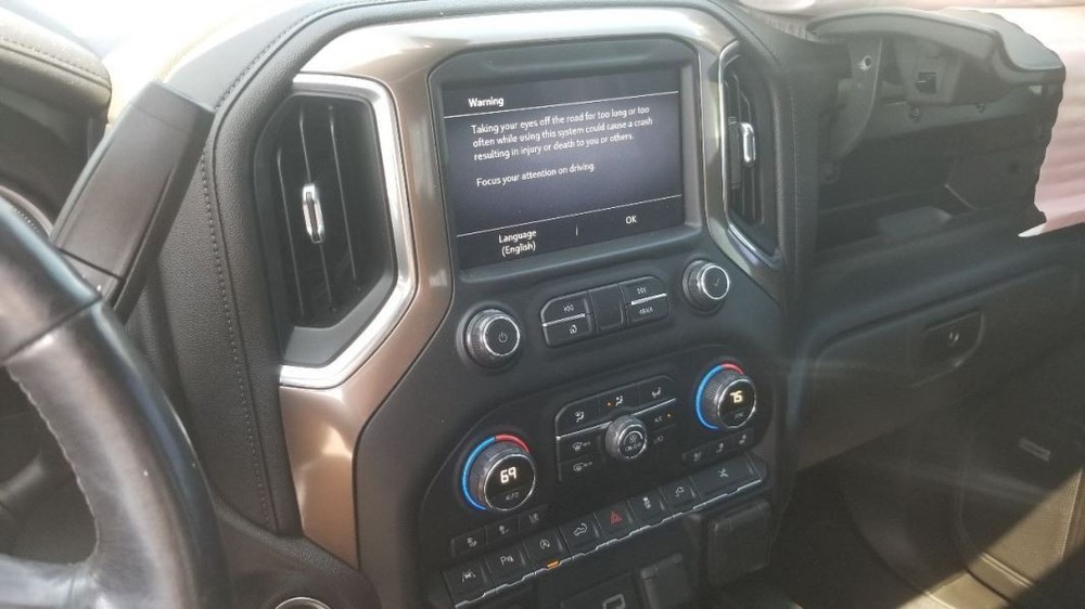 19 CHEVY SILVERADO 1500 FRONT FACING CAMERA WINDSHIELD MOUNTED 84568001