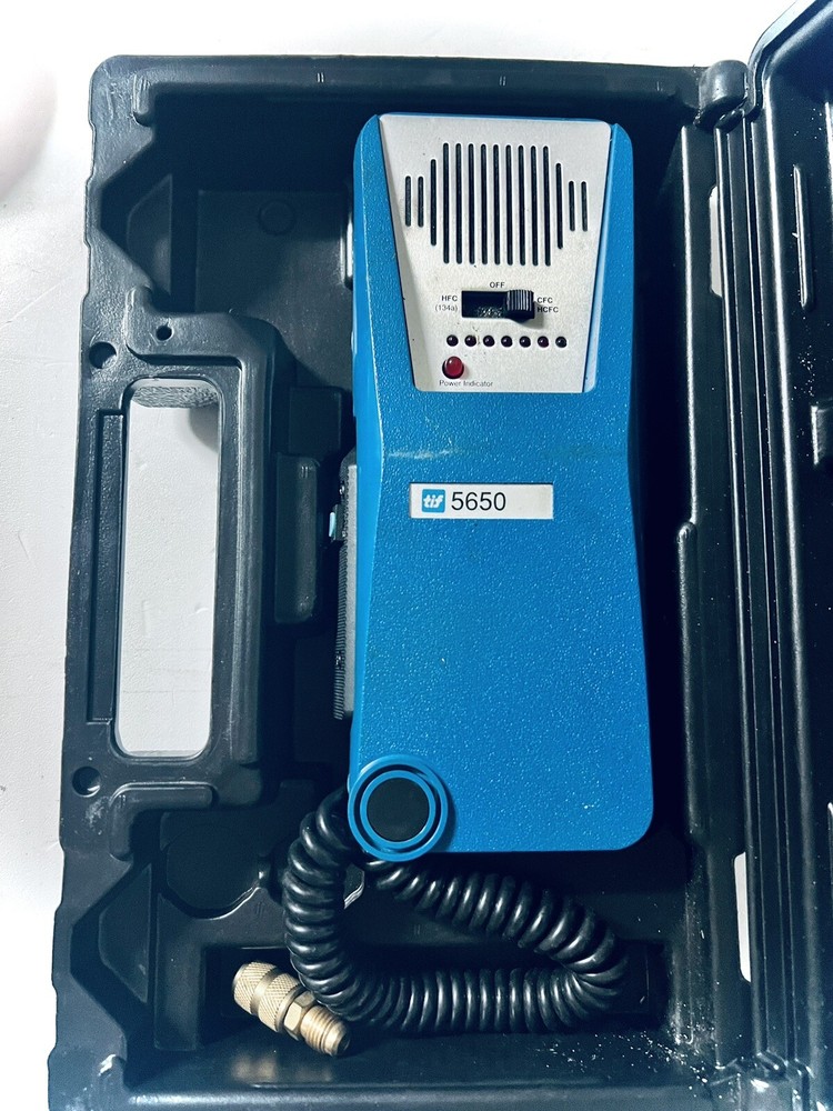 TIF 5650 Automatic Halogen Leak Detector HFC CFC HCFC Complete w/ Case & Manual