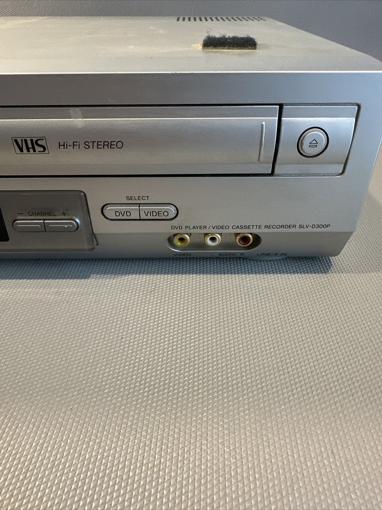 Sony DVD VCR Combo SLV-D300P DVD DOES NOT WORK