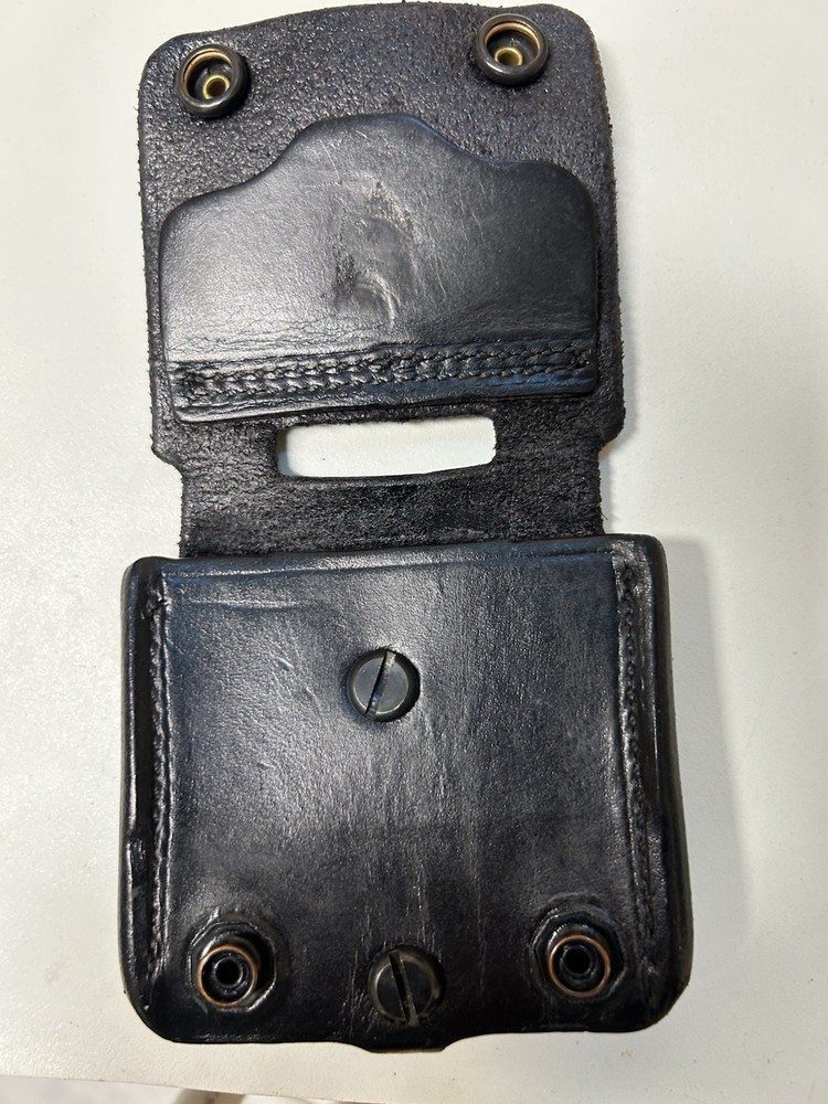 Bianchi #29 1 Handcuffs Case