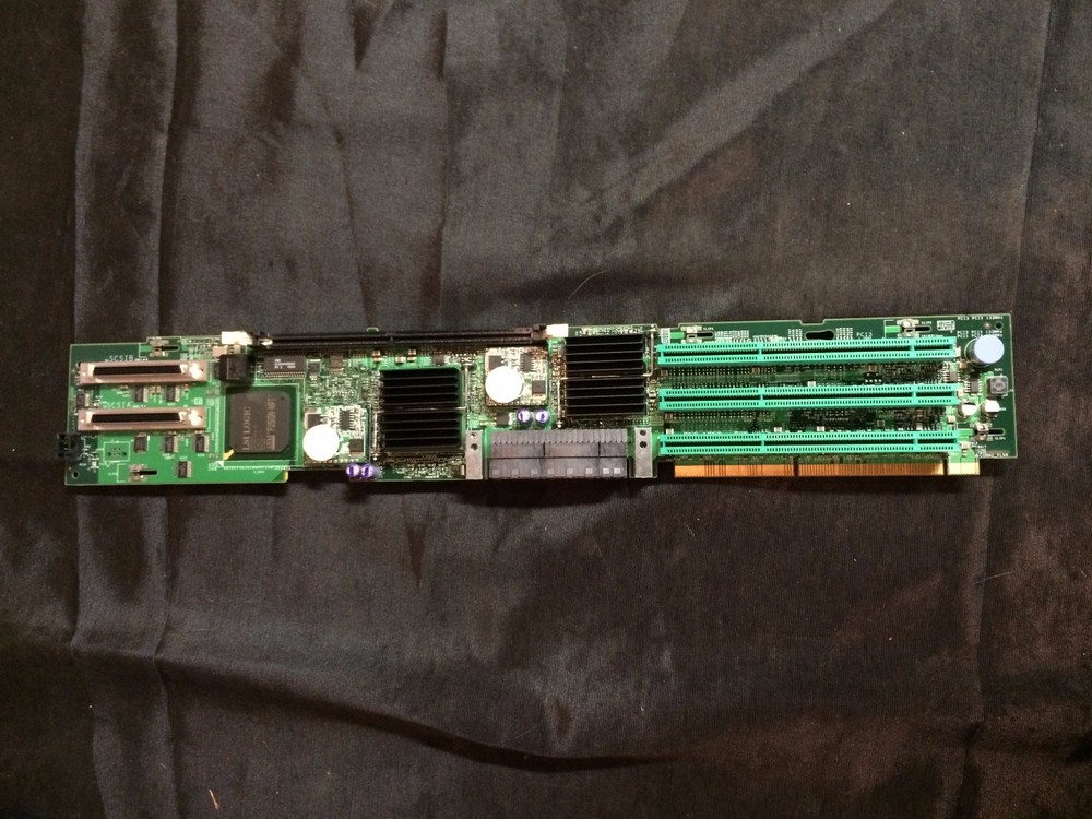 DELL K8987 POWEREDGE 2850 PE2850 BACKPLANE RISER Plus 2 extra Dell riser boards