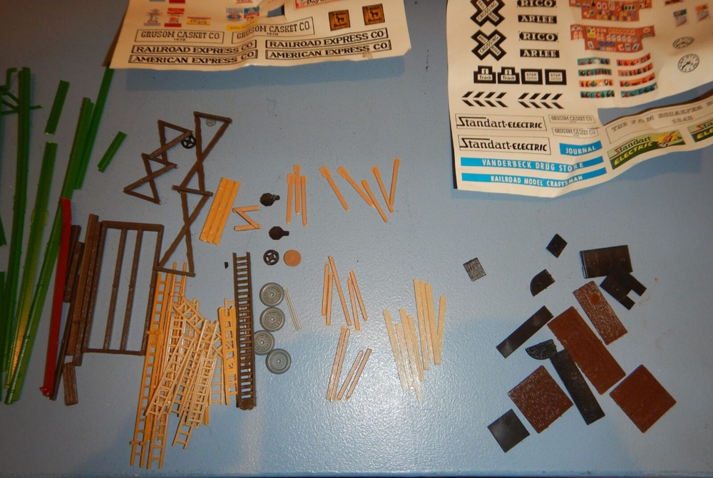 VTG Train Graphics Original Paper Cutouts, Clear Plastic & Plastic Bits & Bobs