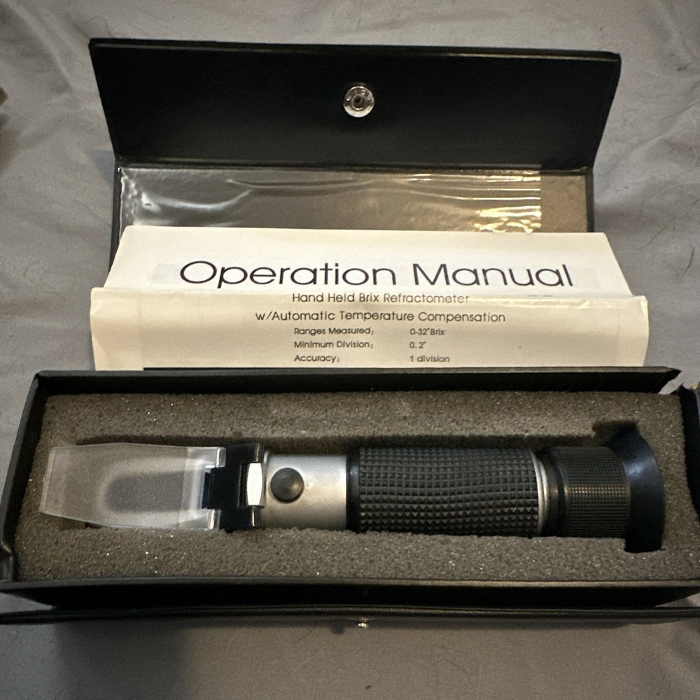 Link Hand Held Brix Portable Refractormeter. Case Has Some Damage See Pictures