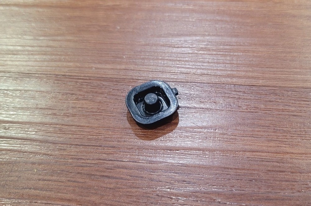 DEWALT SWITCH BOOT FOR DCL077 12V/20V Li-Ion Cordless Compact Task Light