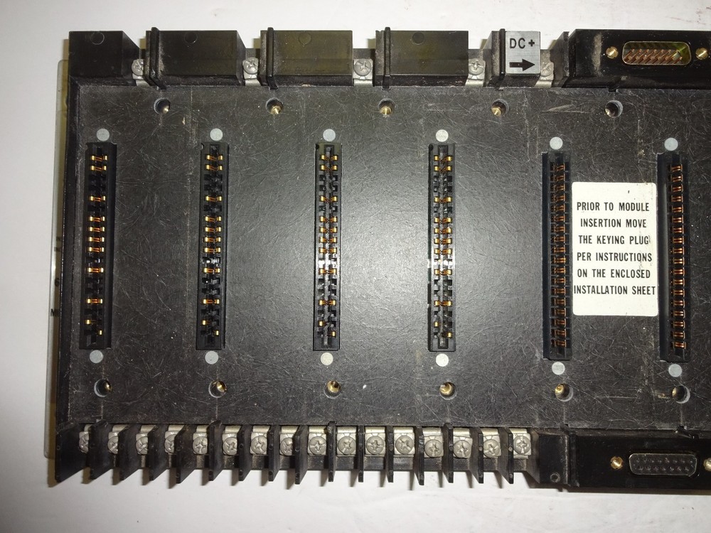 TEXAS INSTRUMENTS 6MT50 I/O MOUNTING BASE