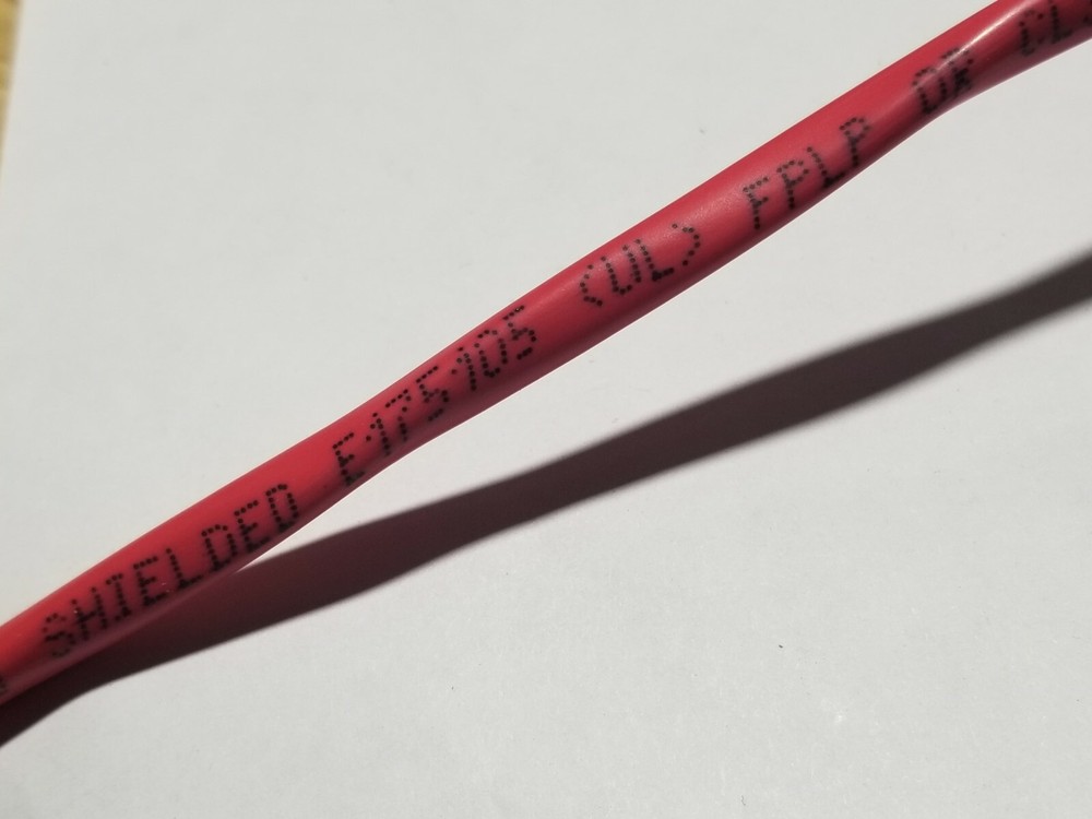 Southwire Genesis 4608 14/2C Solid Shielded Plenum Fire Alarm Cable Red /50ft