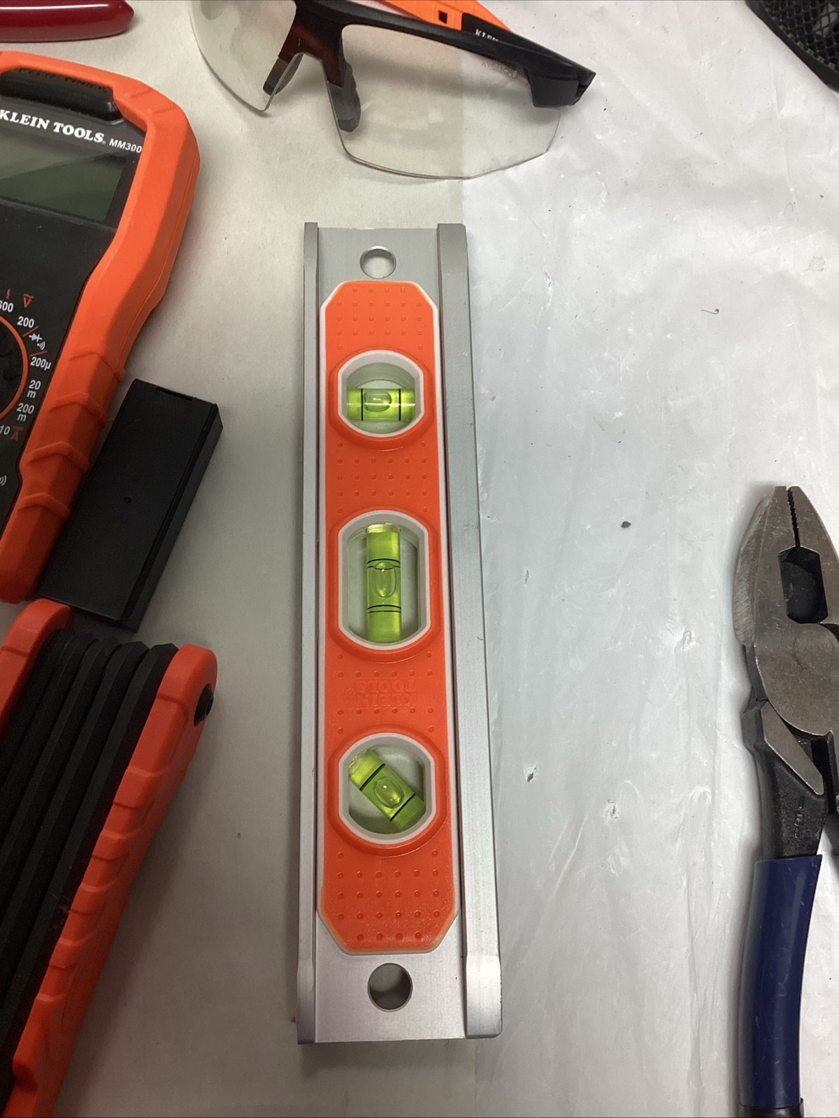 Lot of Electrician Klein Tools -Mixed Tools- Free Shipping