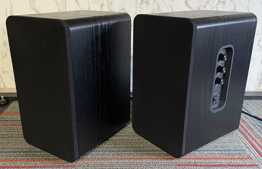 Insignia Bluetooth Powered Bookshelf Speakers