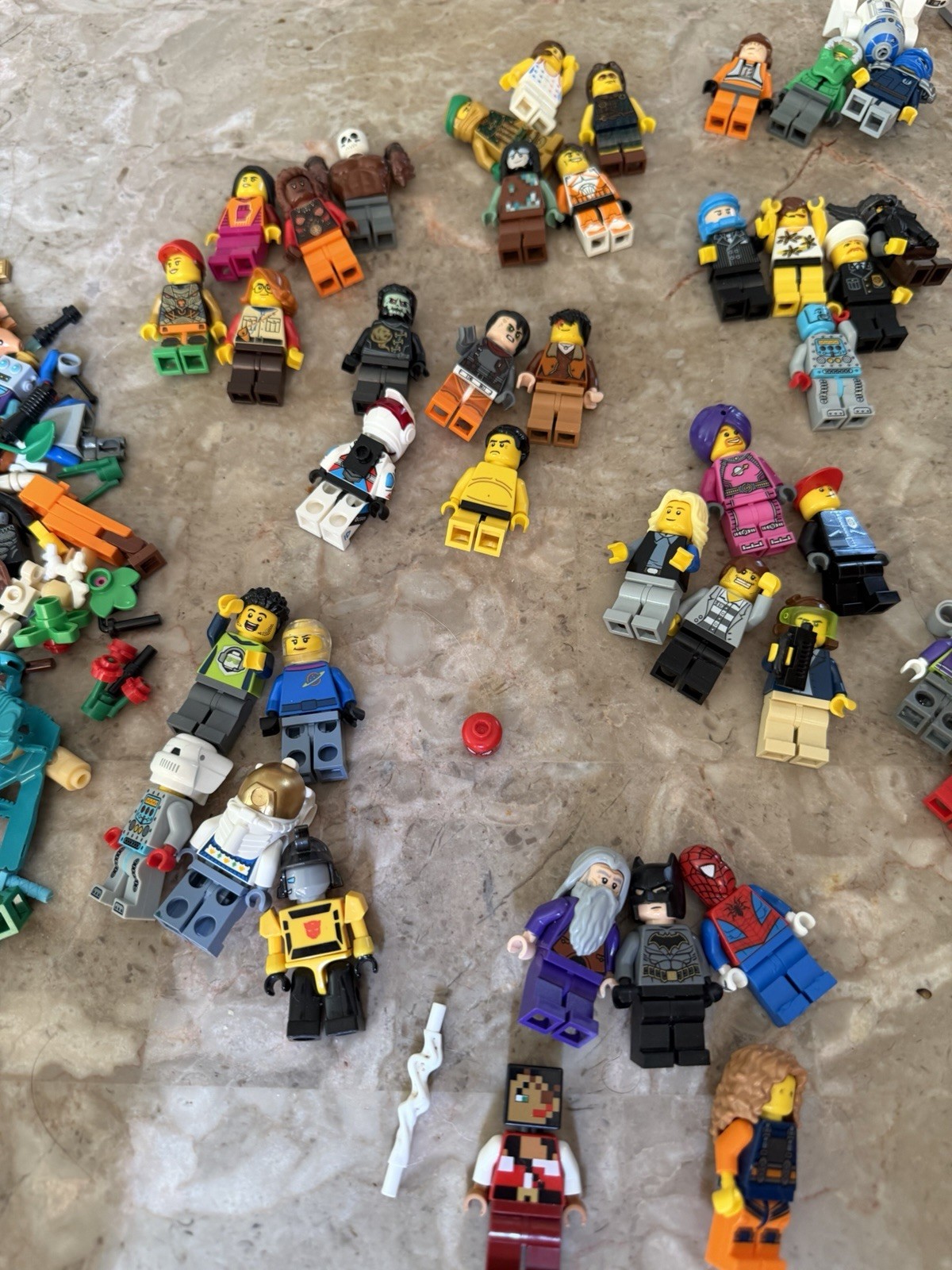 Huge LEGO Minifigure Lot Of Over 95 Figures Etc Assorted Original Lego 👍