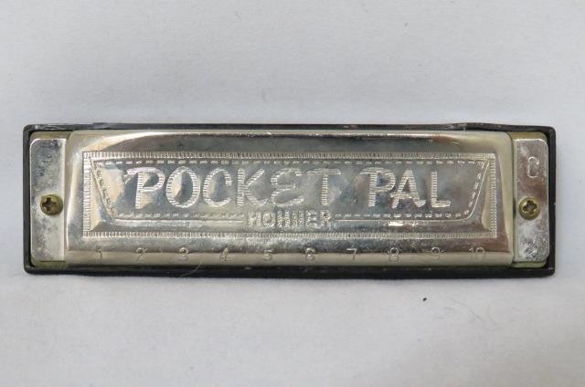 Vintage HOHNER POCKET PAL HARMONICA (pre-owned) Key C