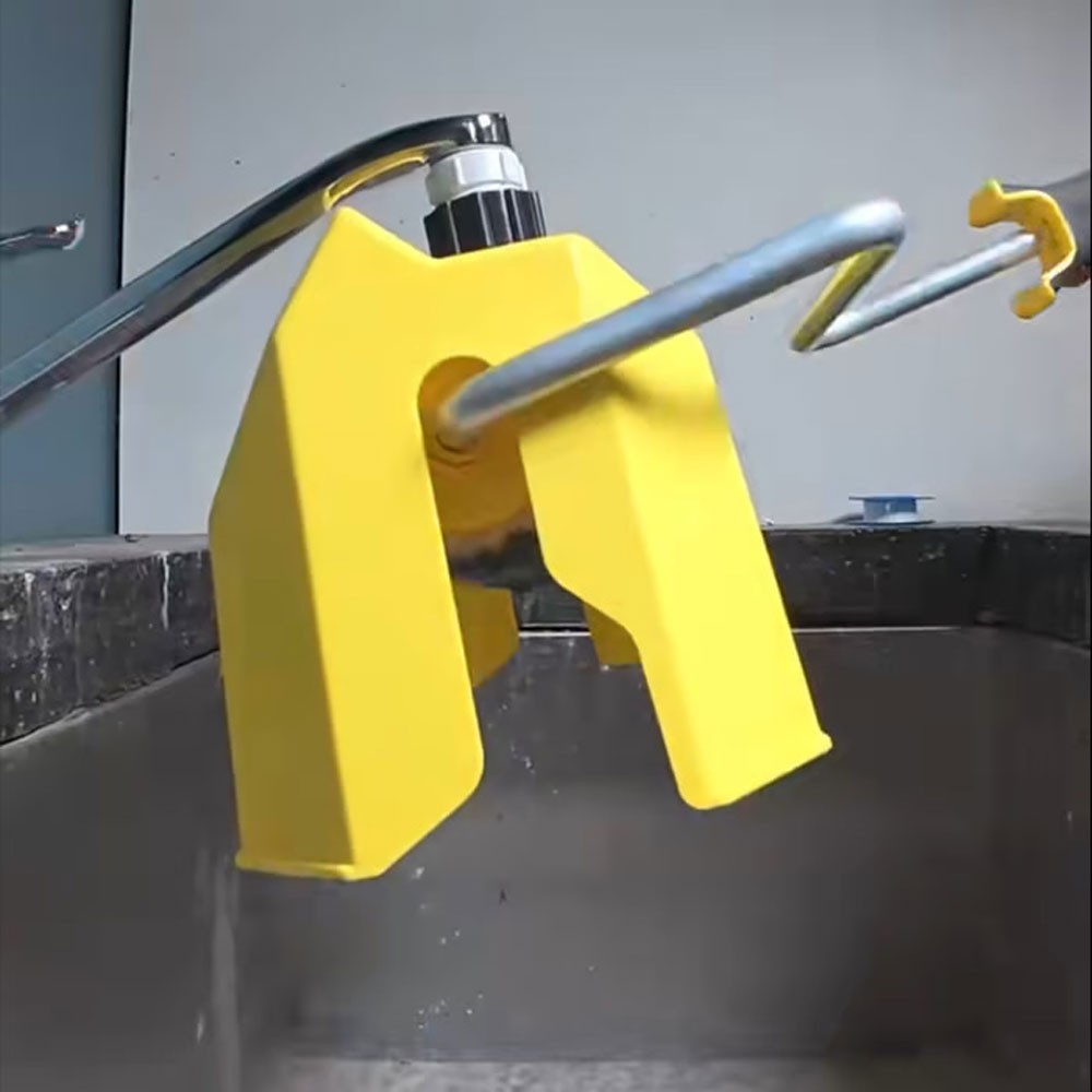 Pro Paint Roller Cleaner & Fluffer – Less Mess Washer Tool KU