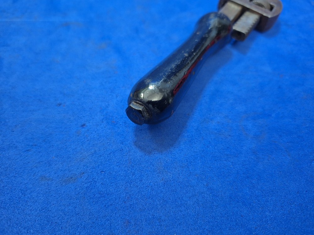 Oswego Tool Co. and Trimo 6 Inch Pipe Wrenches