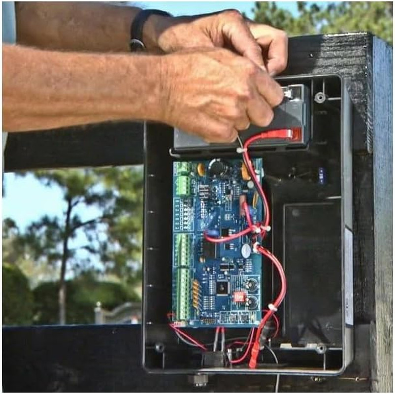 12-Volt Battery for Automatic Gate Openers (FM150) , Black