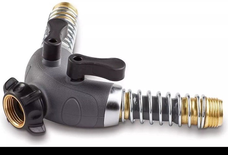 Gilmour High Flow Faucet Adapter, 2 Outlets 457-026