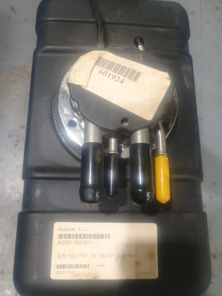 Autocar DEF Tank(A2391150-001)