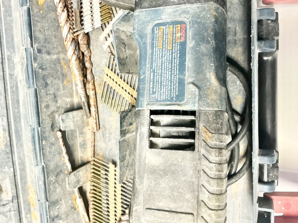 BOSCH 11224VSR BULLDOG (P33013897)