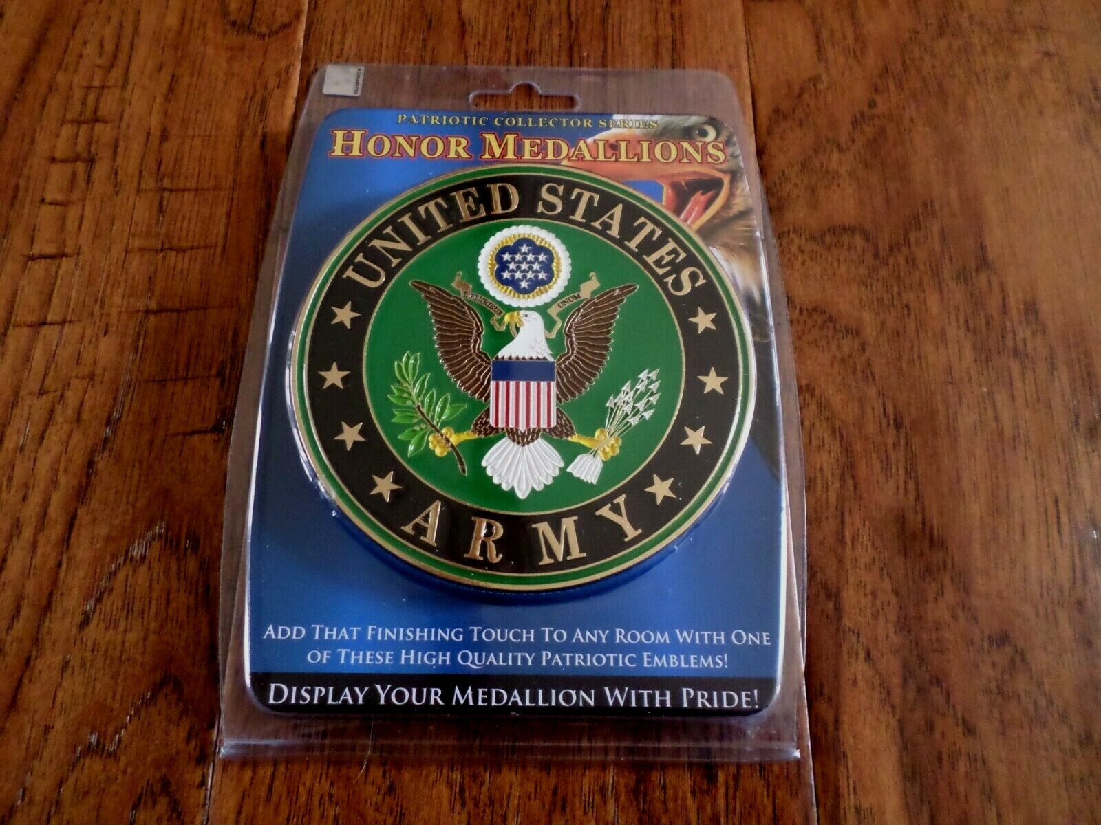 U.S ARMY METAL MEDALLION ENAMEL SHADOW BOX PRESENTATION EMBLEM PLAQUE 4" X 4"