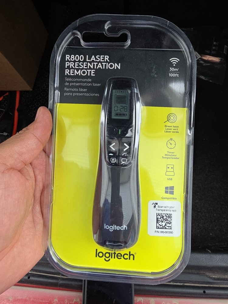 Logitech R800 Laser Presentation Remote Control - Black