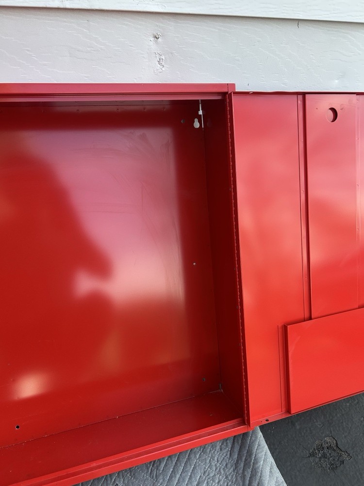 Snap On Tools Wall Cabinet ONLY! 270C/276D Really Nice No Rust