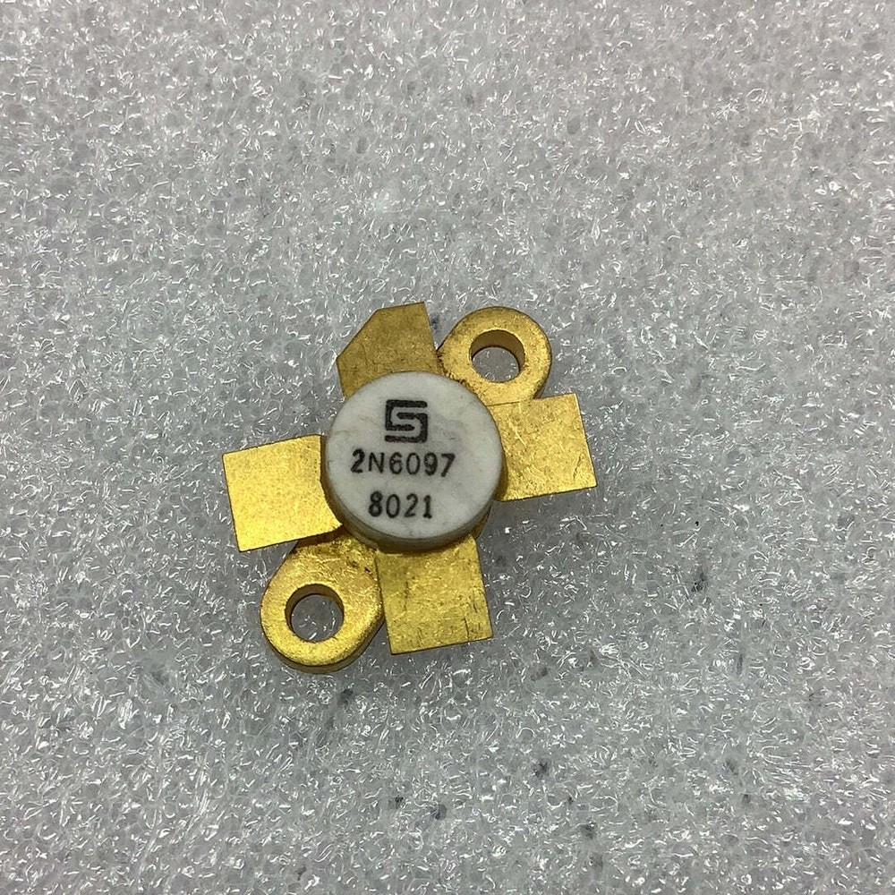 2N6097 - Silicon NPN Transistor - MFG. SOLID STATE