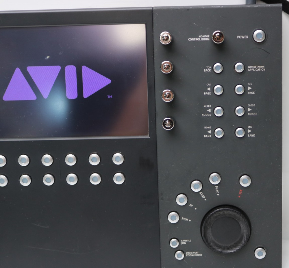 Avid Artist Control Touch Screen Control Surface with 4-Faders - READ!!!!!