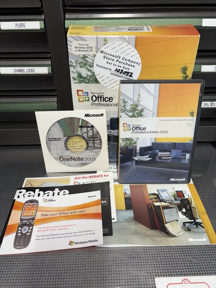 Microsoft Office 2003 Pro Word/Excel/Access/Outlook/PowerPoint/One Note w/ Key