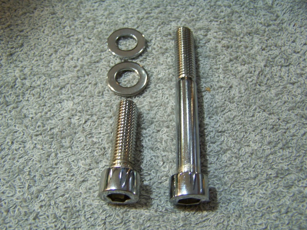 HARLEY DAVIDSON CHROME CALIPER MOUNTING BOLT SET FOR 2000-2007 FRONT BRAKES