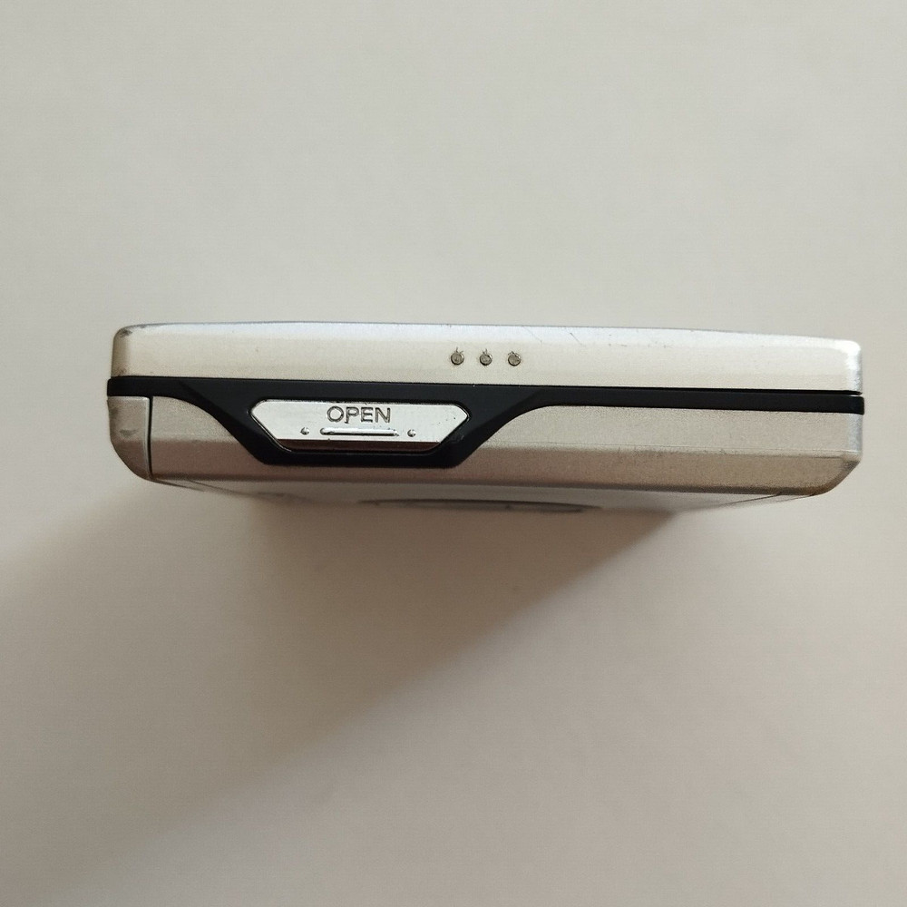 Sony MZ-E501 MD MiniDisc Walkman Only Player Silver Fully Working