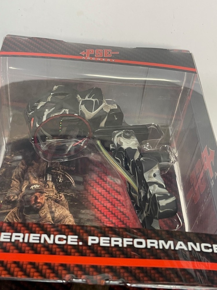 NEW PSE **Skullworks Pattern** Hunter 5 Pin Sight with removable Light