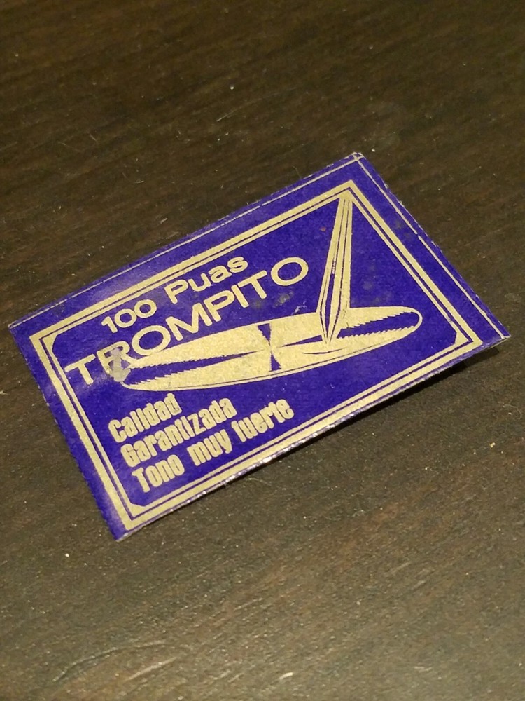 Gramophone phonograph needle packet trompito, empty