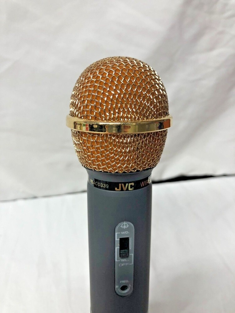 JVC PEAC0339 Dynamic Microphone, Cable Wire and FM