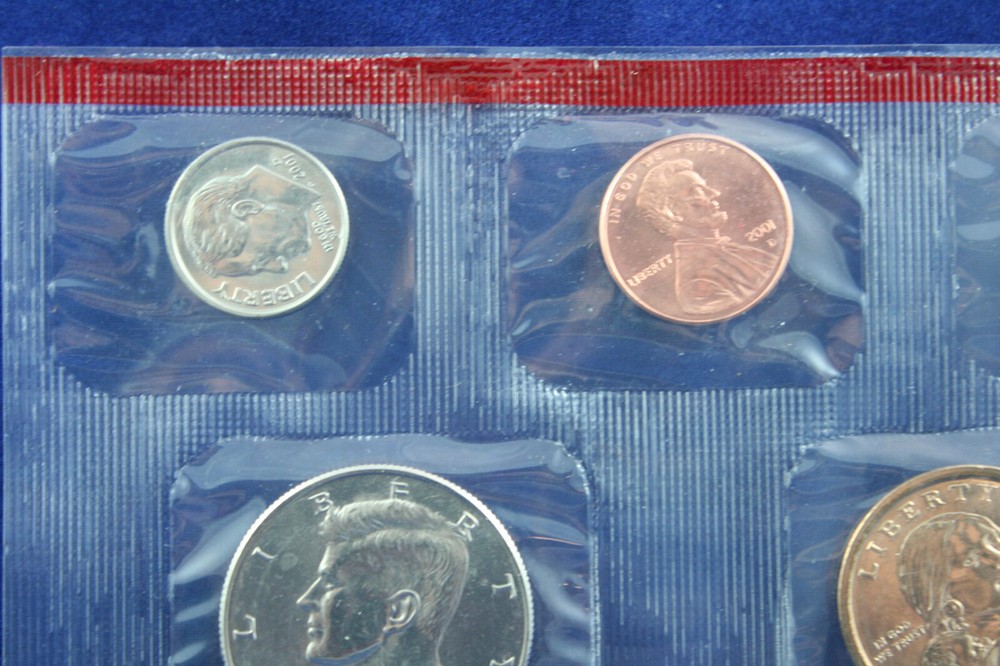 2000 P & D Uncirculated Mint Set 20 Coins