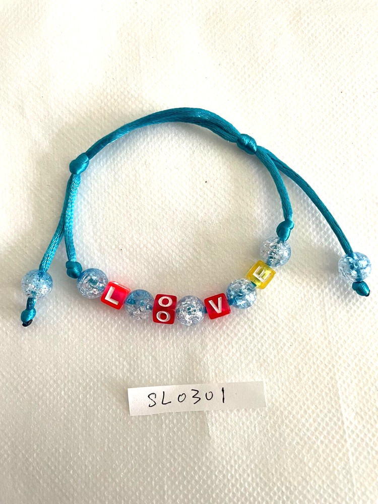 Bracelets acrylic bead handmade love