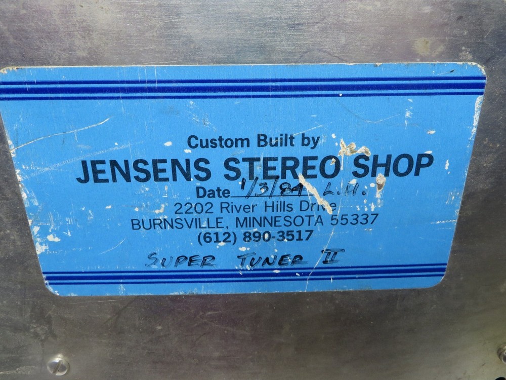 Dyna FM 5 Tuner- Jensen Stereo Shop Modification