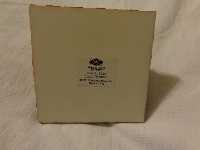 Westland Tiny Tick-Tocks Egypt Pyramid Desk Shef Clock Brown small 2001