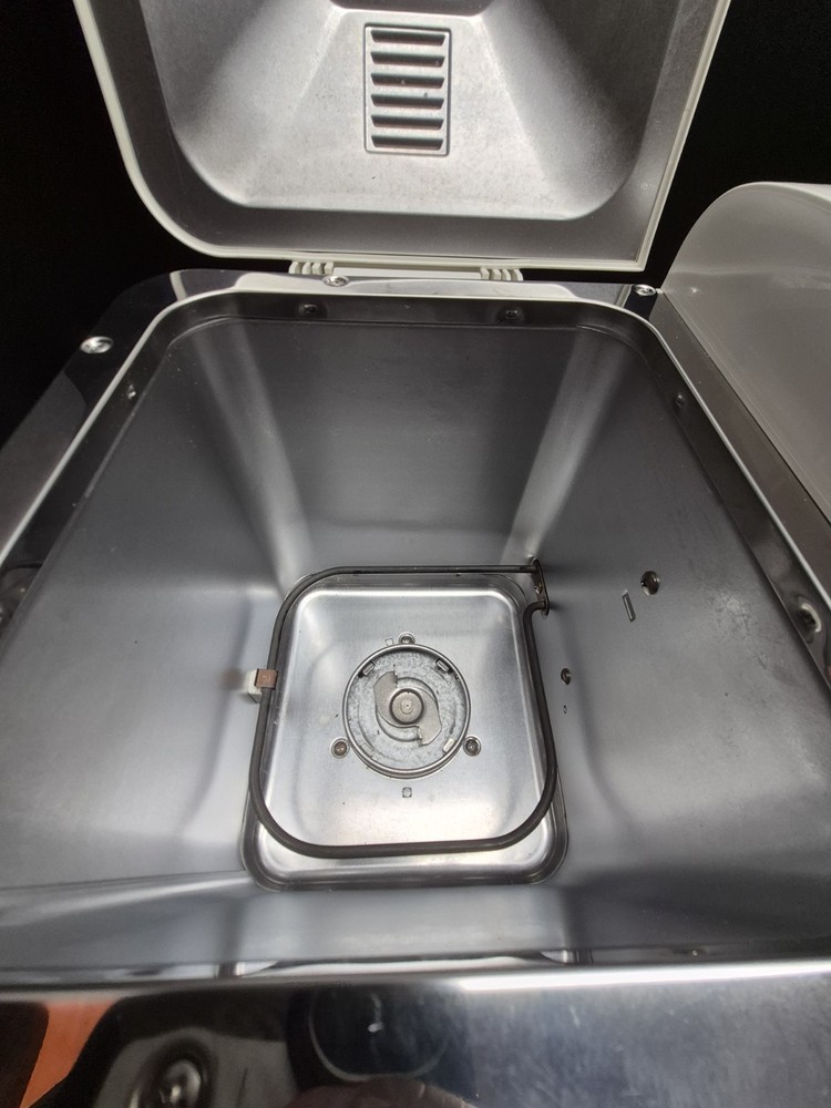 Breadman Trillium TR-500 Automatic Bread Maker Machine White Pan & Paddle Japan