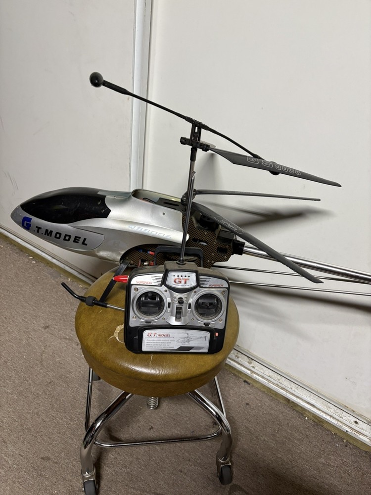 3.5 channel helicopter G.T model QS 8006 untested