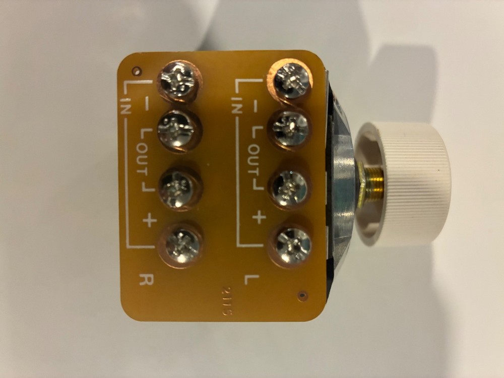 AT-50H 8 Ohm Wall Stereo Volume Controller