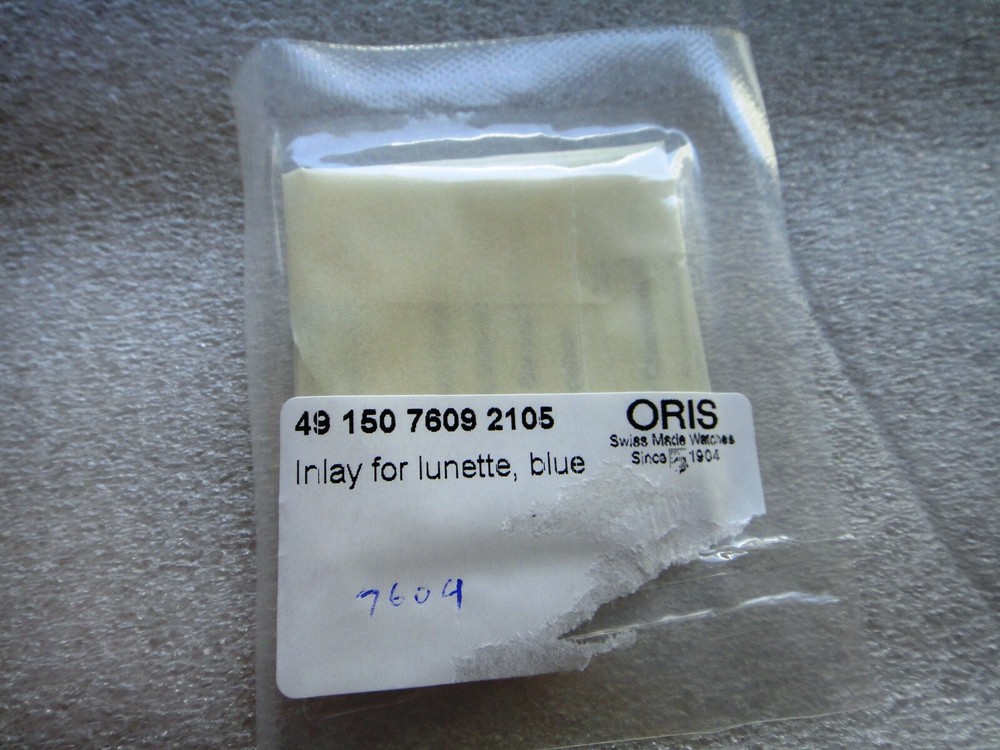 Genuine ORIS Top Bezel Insert Ring Diver 7609 Ø 47mm Small Second Blue