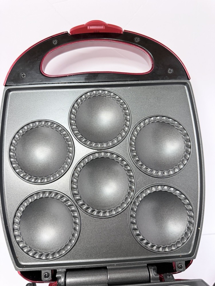 Betty Crocker Mini Pie Factory Maker Baking
