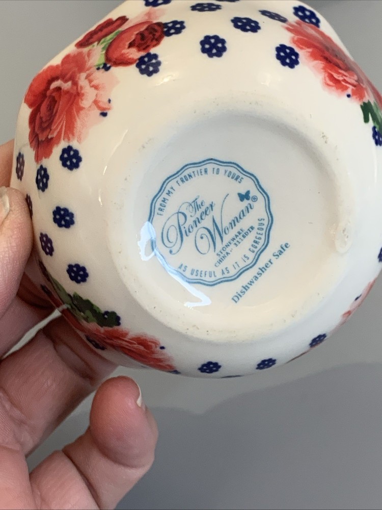 Pioneer Woman Measuring Cup Set Missing 1
