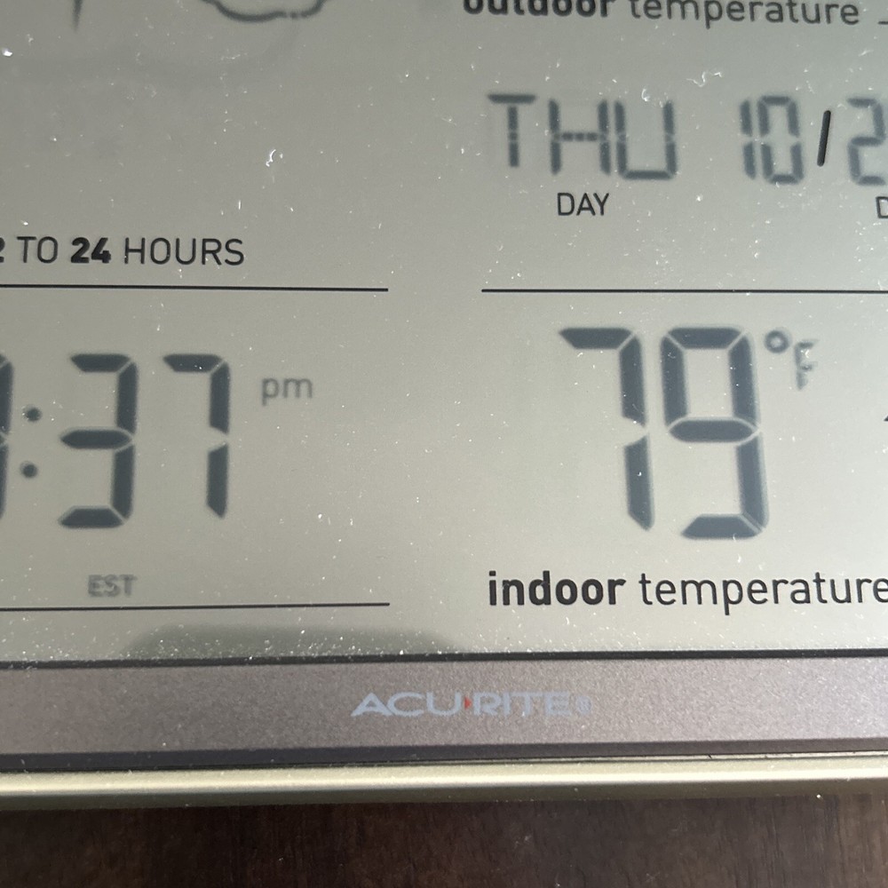 AcuRite 75077A3 Self-Learning Forecast Wireless Weather Station Main Unit Only